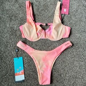 BRAND NEW Blackbough MEDIUM Bikini Set